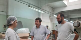 Vicente López: Arroyo y Noya recorrieron productivos y obras