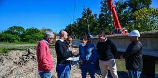 Escobar: Beto Ramil supervisó el avance de la construcción del nuevo puente vial sobre el arroyo Garín