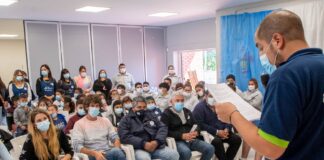 San Fernando: Homenajeó a sus Héroes de Malvinas en las instituciones educativas municipales