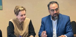 Pilar: La Universidad Siglo 21 firmó convenio con la Cámara de la Mediana y Pequeña Empresa del Municipio