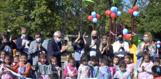 Tigre: Julio Zamora inauguró los nuevos juegos del Jardín de Infantes N° 924 en Rincón de Milberg