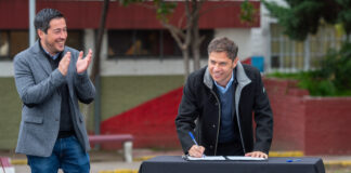 Kicillof firmó convenios para obras de asfalto en los municipios de la Tercera Sección Electoral