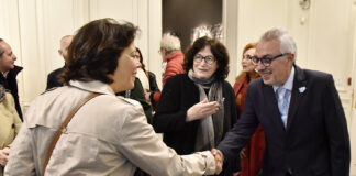 Tigre: Julio Zamora recibió a embajadores franceses en América que visitaron la muestra de Magda Frank en el MAT