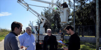 Tigre: Julio Zamora inspeccionó obras de iluminación en el Parque Industrial de Troncos del Talar