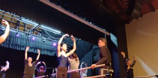 San Fernando: Iñaki Urlezaga brindó una clase magistral de danza