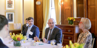 Guerrera presentó el plan de modernización del transporte en el Consejo de las Américas en Nueva York