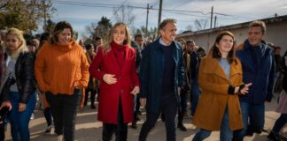 Malena Galmarini, Sergio Massa, Gabriel Katopodis y Mariel Fernández habilitaron una red cloacal para 15.000 personas en Moreno