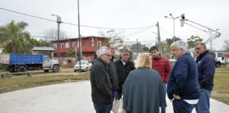 Tigre: Julio Zamora en la renovación de la Plaza Frondizi, “No vamos a dejar ningún rincón de Tigre sin intervenir”