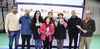 Malvinas: Entrega de plantillas ortopédicas