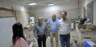 Tigre: Julio Zamora monitoreó el avance de las reformas integrales en la Escuela Primaria N°35 del barrio La Paloma