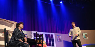 Tigre: Betiana Blum brilló con la obra “La Pipa de la Paz” en el Teatro Municipal Pepe Soriano