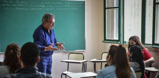 Escobar: El PES abrió la preinscripción a carreras que dicta la Universidad Nacional de Lomas de Zamora