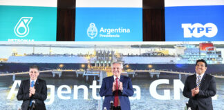 El Presidente anunció un acuerdo entre YPF y Petronas para desarrollar una planta productora de GNL que cambiará la matriz energética del país