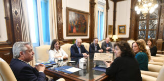 El Presidente presentó el programa Fierritas para prevenir la anemia infantil mediante un complemento producido en laboratorio público