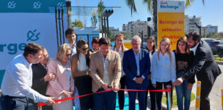 Tigre: Julio Zamora acompañó a Shell en la inauguración del primer surtidor para autos eléctricos del país