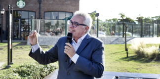 Tigre: Julio Zamora homenajeó al ex intendente Ricardo Ubieto por su trabajo y dedicación en el crecimiento del Municipio