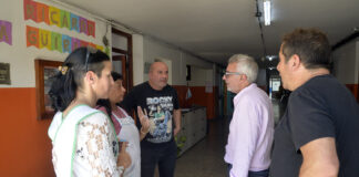Tigre: Julio Zamora se reunió con docentes y directivos de la EP N°37 para analizar mejoras en infraestructura
