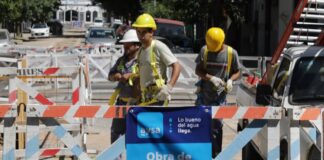 AySA avanza con la obra de agua potable para casi 43 mil personas del barrio Padre Ricciardelli en CABA