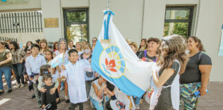 Escobar: La bandera fue aprobada por unanimidad