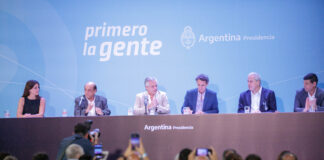 Alberto Fernández, Katopodis y Percykz firmaron un convenio para la nueva sede de la Universidad Nacional Arturo Jauretche en Berazategui