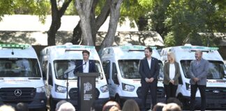 La Provincia entrega 199 nuevas ambulancias que fortalecerán la gestión de emergencias bonaerense