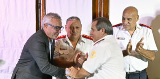 Tigre: El Municipio entregó un apoyo económico a todos los cuarteles de bomberos para la compra de equipos de respiración autónoma