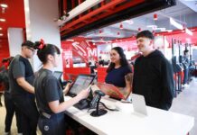 San Isidro: con la colaboración del Municipio, 40 jóvenes consiguieron empleo en el nuevo local de Mostaza