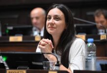 Rasquetti defendió su proyecto de ley y cuestionó el lobby petrolero por resistir la transparencia en los aumentos