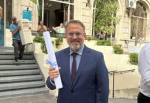 Diego Valenzuela juró como senador bonaerense pero pidió licencia y suena para un cargo nacional