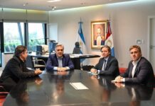 Achával participó de un encuentro con Llaryora y referentes latinoamericanos para debatir sobre educación