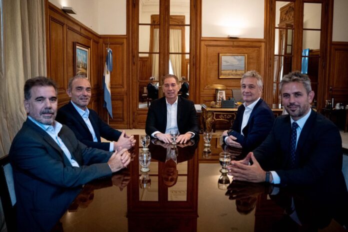 Cristian Ritondo y Diego Santilli participan del nuevo acercamiento entre el PRO y La Libertad Avanza.