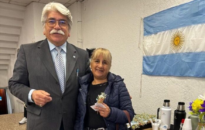 Raúl Ávila, ex titular de la oficina de ANSES de San Fernando. Raúl Ávila, ex titular de la oficina de ANSES de San Fernando.