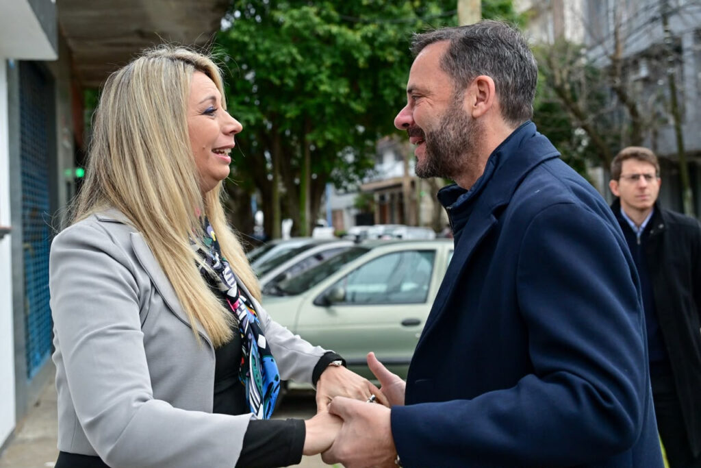 Ariel Sujarchuk recorrió la nueva sede de la Defensoría del Pueblo de Escobar