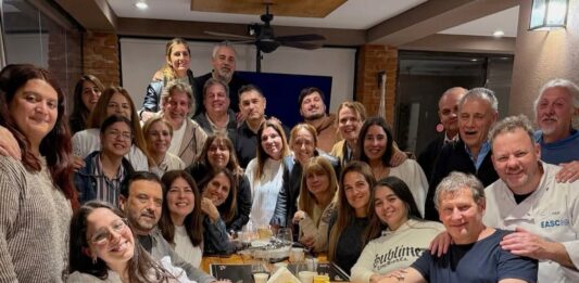 Segundo Cernadas reunido con integrantes de su equipo político en Tigre