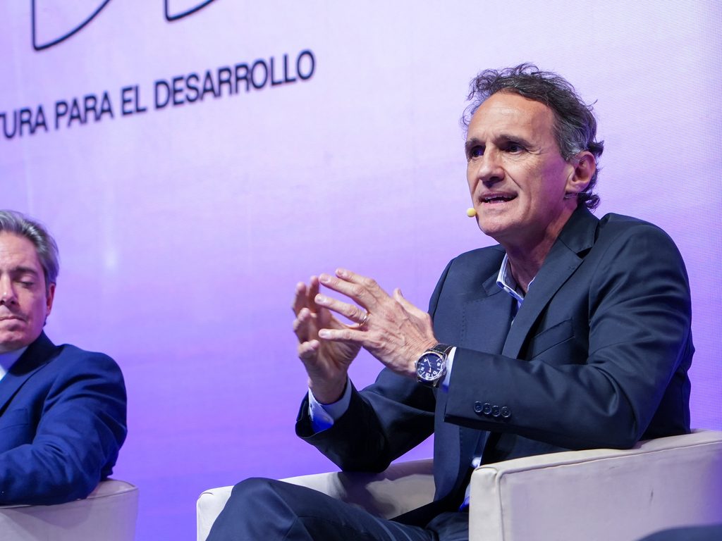 Gabriel Katopodis durante el ciclo Democracia y Desarrollo