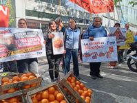 Libres del Sur protestó contra Naranja X por las deudas familiares
