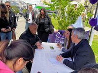 Pilar: La Libertad Avanza sumó más de 200 afiliados en una jornada en la plaza central